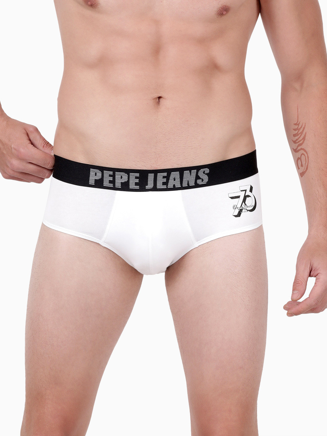 Pepe Jeans Men White & Black Solid Cotton Basic Briefs OPB07