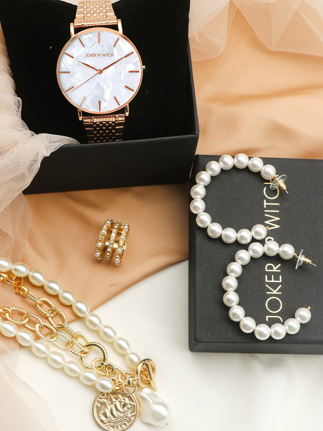 JOKER & WITCH Women White & Gold-Toned Pearl Glore Love Stack Watch Gift Set JWLS249