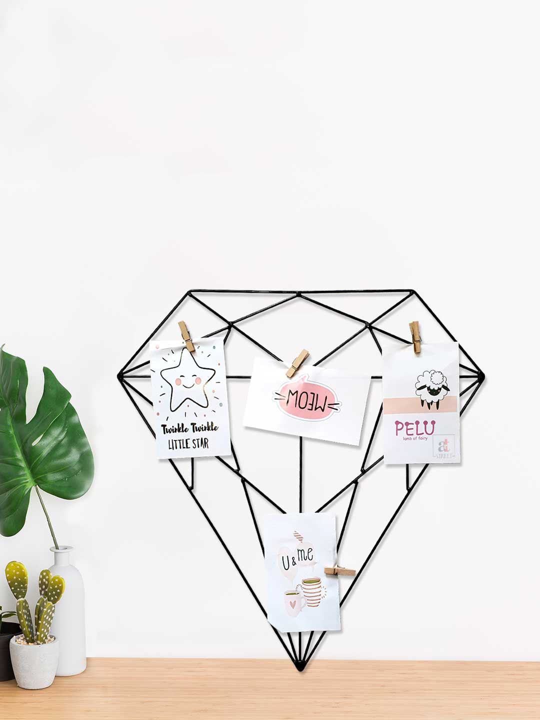 Art Street Black Diamond Shape DIY Metal Wall Photo Grid