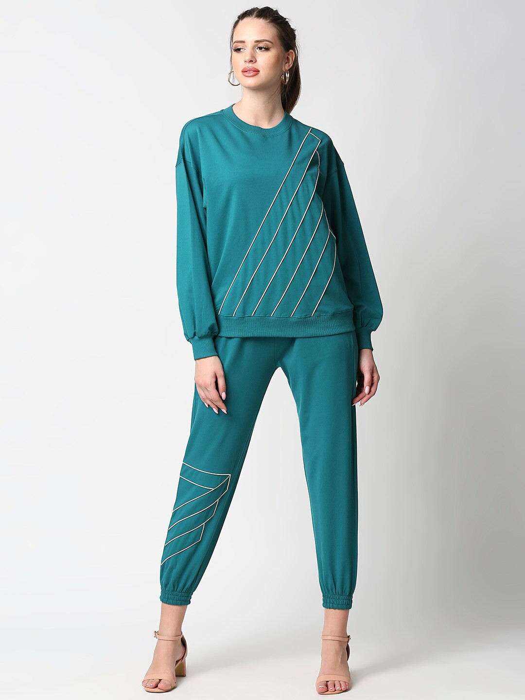 ANWAIND Women Teal Green & White Embellished Top with Joggers