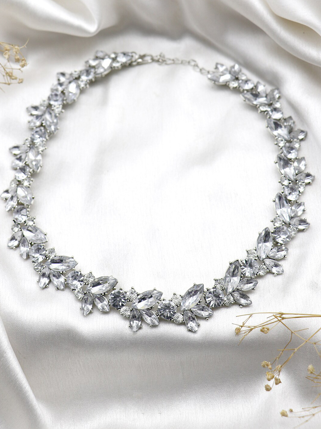 JOKER & WITCH Silver-Toned & White Pretunia Floral Rhiestones Necklace