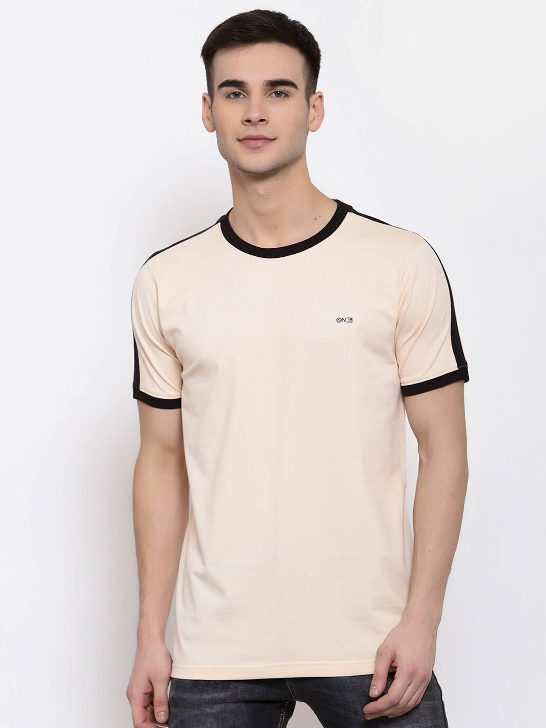 513 Men Peach-Coloured T-shirt