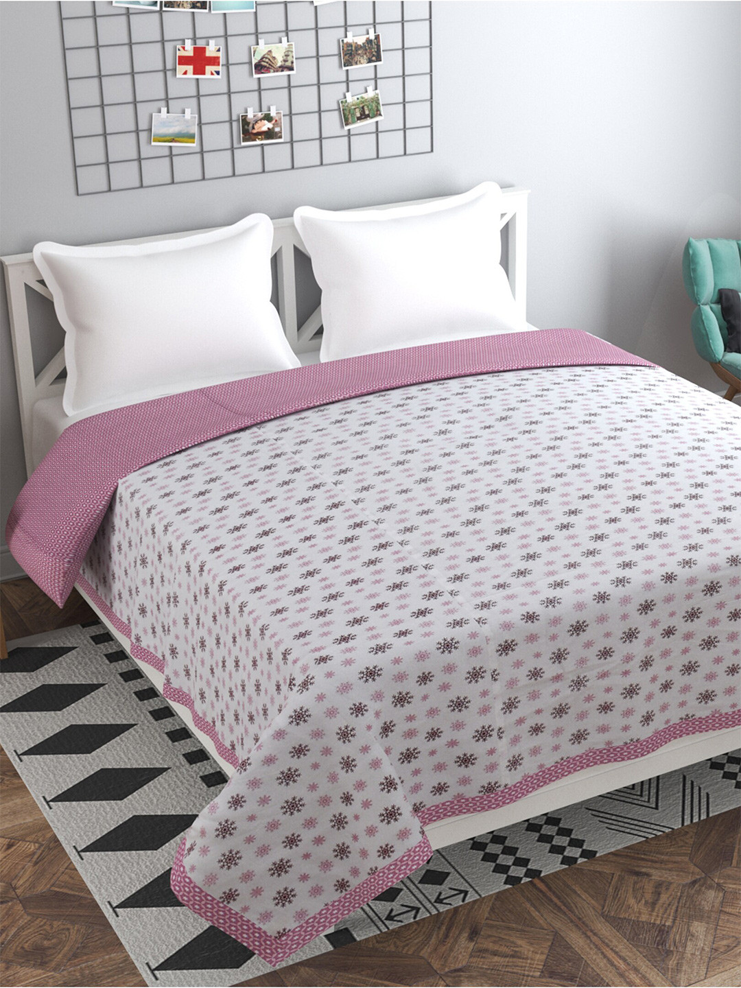 Florida Pink & White Floral AC Room 120 GSM Double Bed Dohar