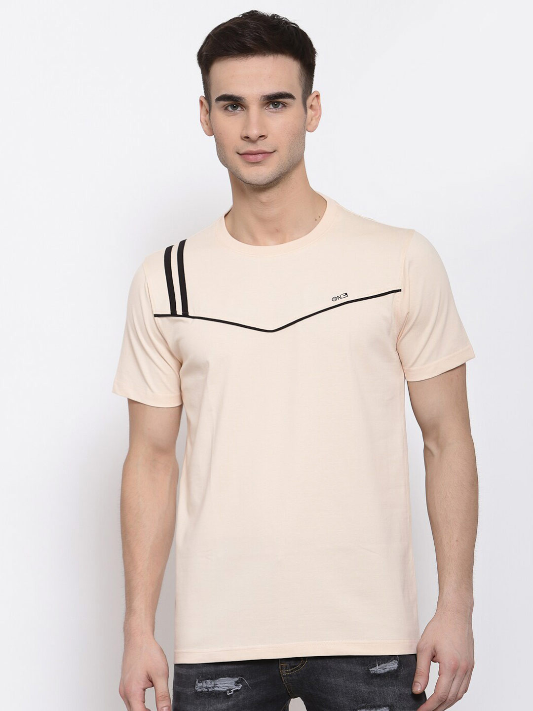 513 Men Peach-Coloured Solid T-shirt