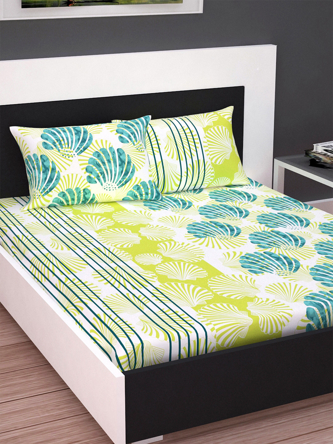 Divine Casa Lime Green Graphic Cotton 144 TC Queen Bedsheet with 2 Pillow Covers-87 x 100 inches