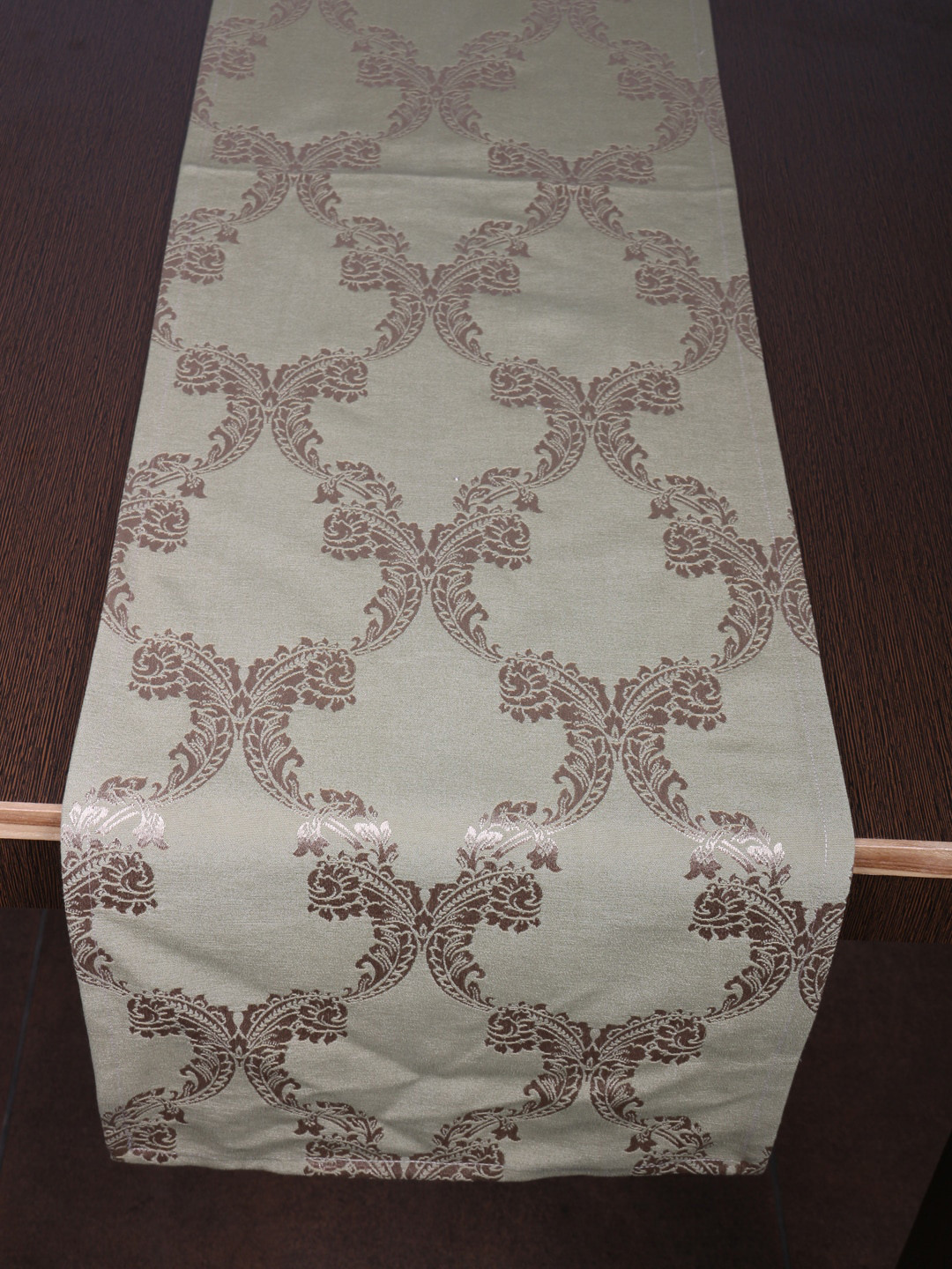 Home Green & Gold-Colored Woven-Design Table Cover