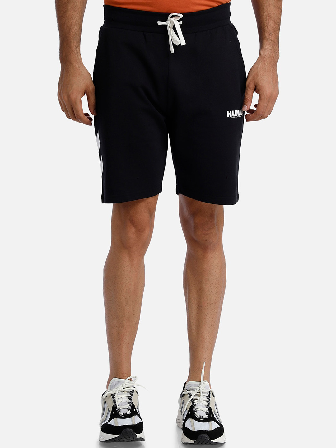 hummel Men Black Mid-Rise Pure Cotton Regular Shorts