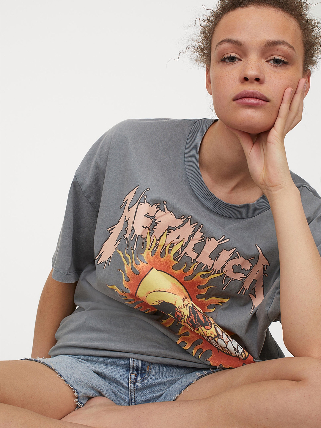 Buy HM Grey Oversized Printed Pure Cotton T Shirt Tshirts for