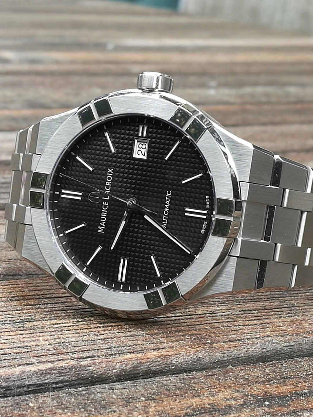 MAURICE LACROIX Men Black Dial & Silver Toned Stainless Steel Straps Watch