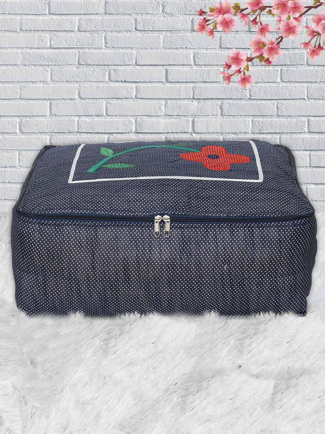 Kuber Industries Navy Blue & Red Polka Dot Printed Satin Saree Cover Organiser