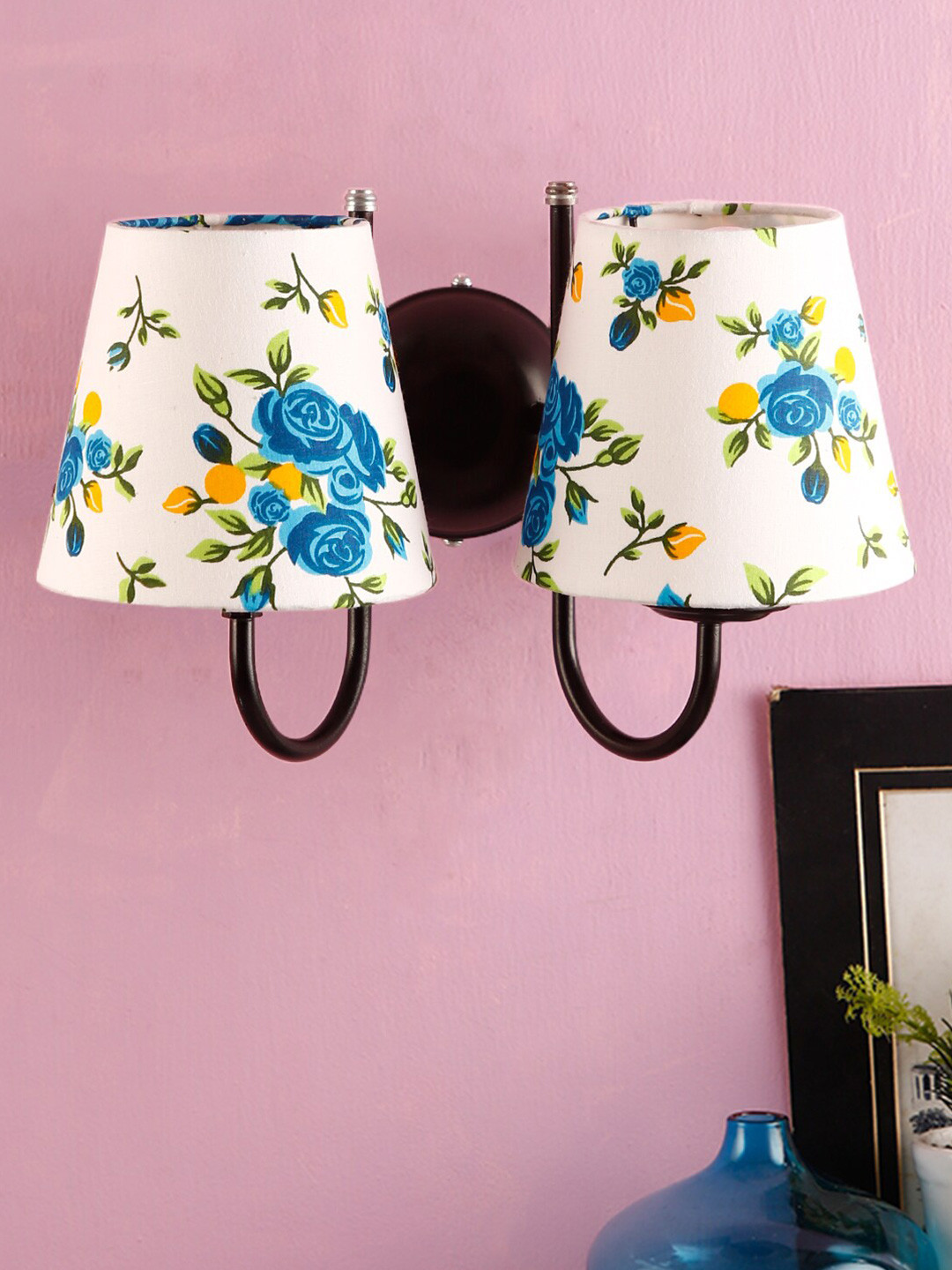 Devansh Cream-Coloured & Blue Printed Traditional Armed Sconce Wall Lamp