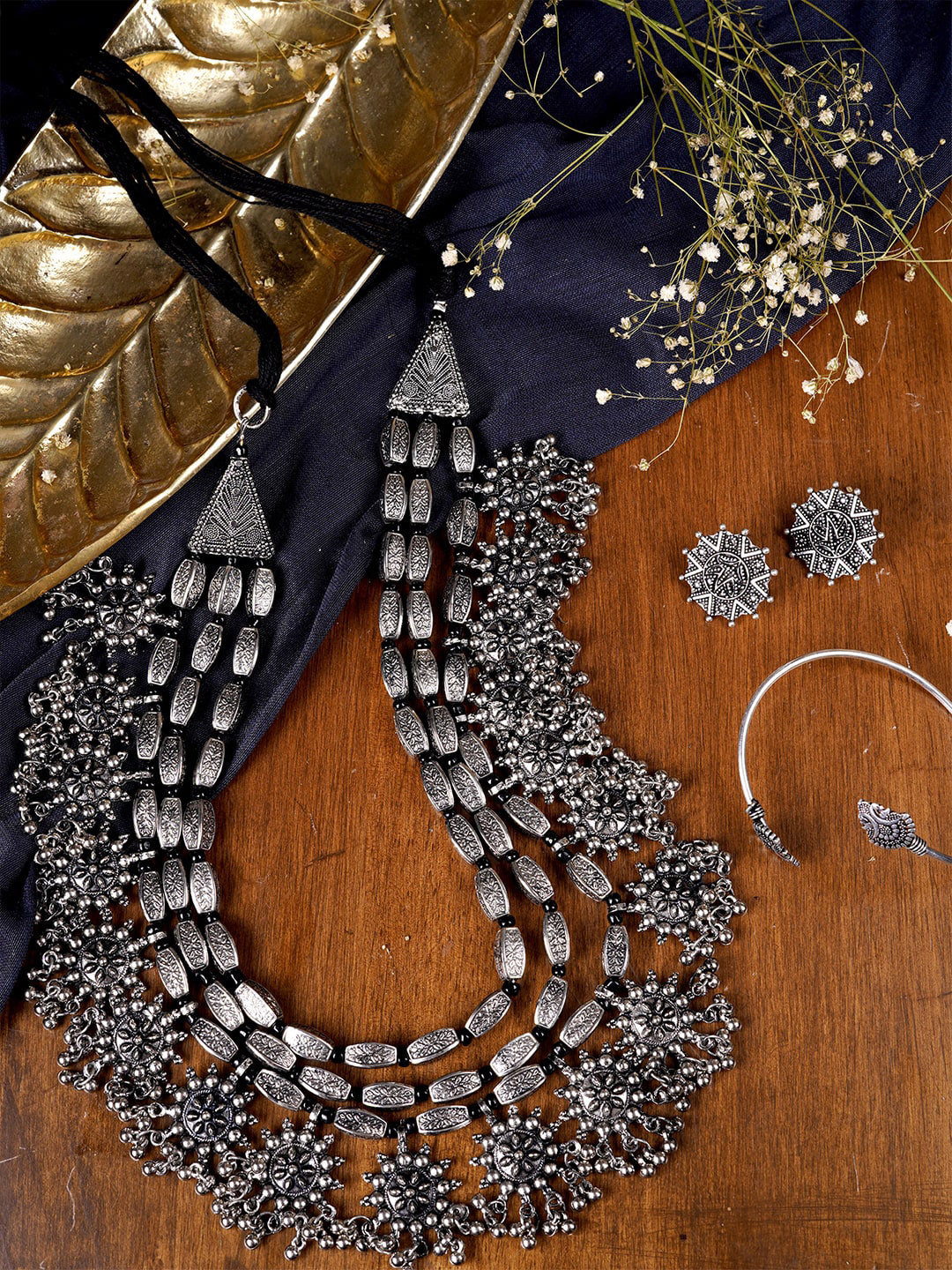 TEEJH Oxidized Silver-Toned Mysha Metallic Jewellery Set