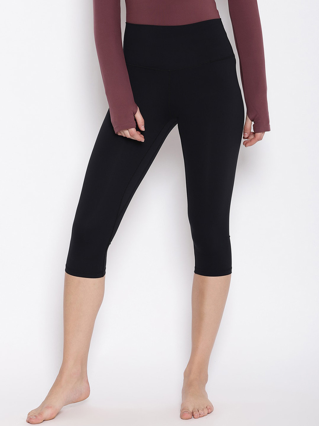 iki chic Black Yoga Leggings