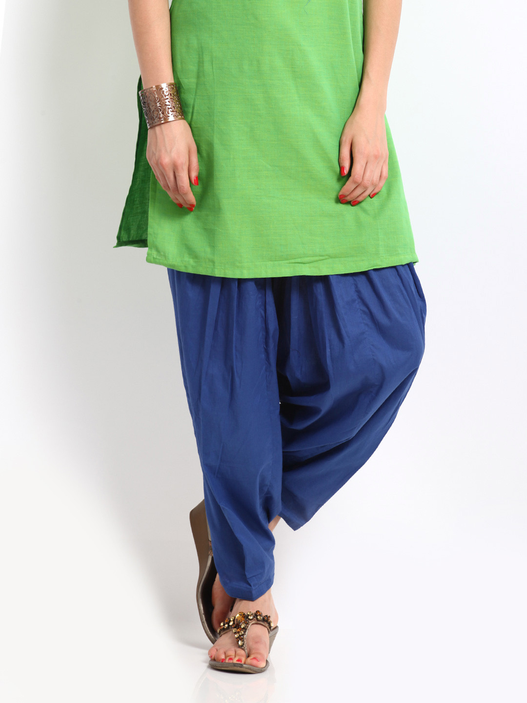 Aurelia Women Blue Patiala Pants