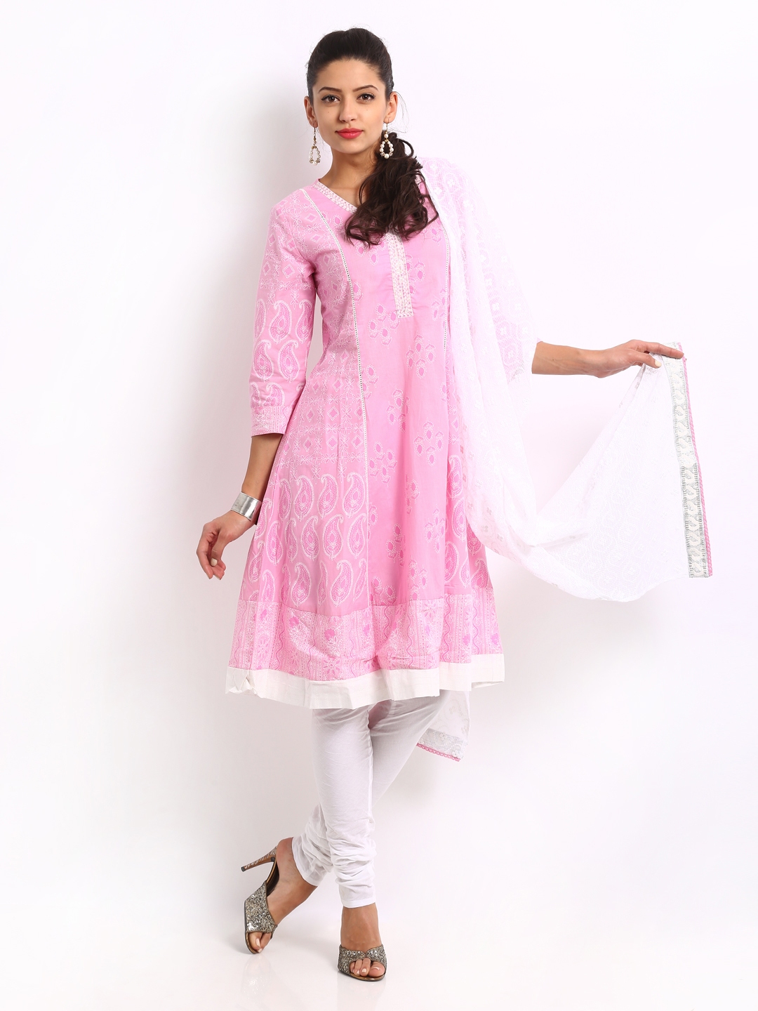 Pink and white on sale churidar