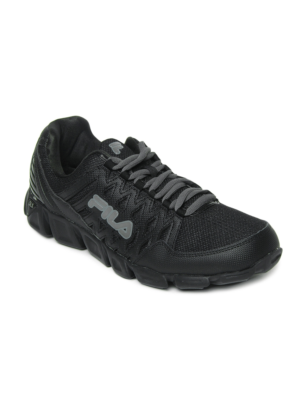 Fila mediator running shoes best sale