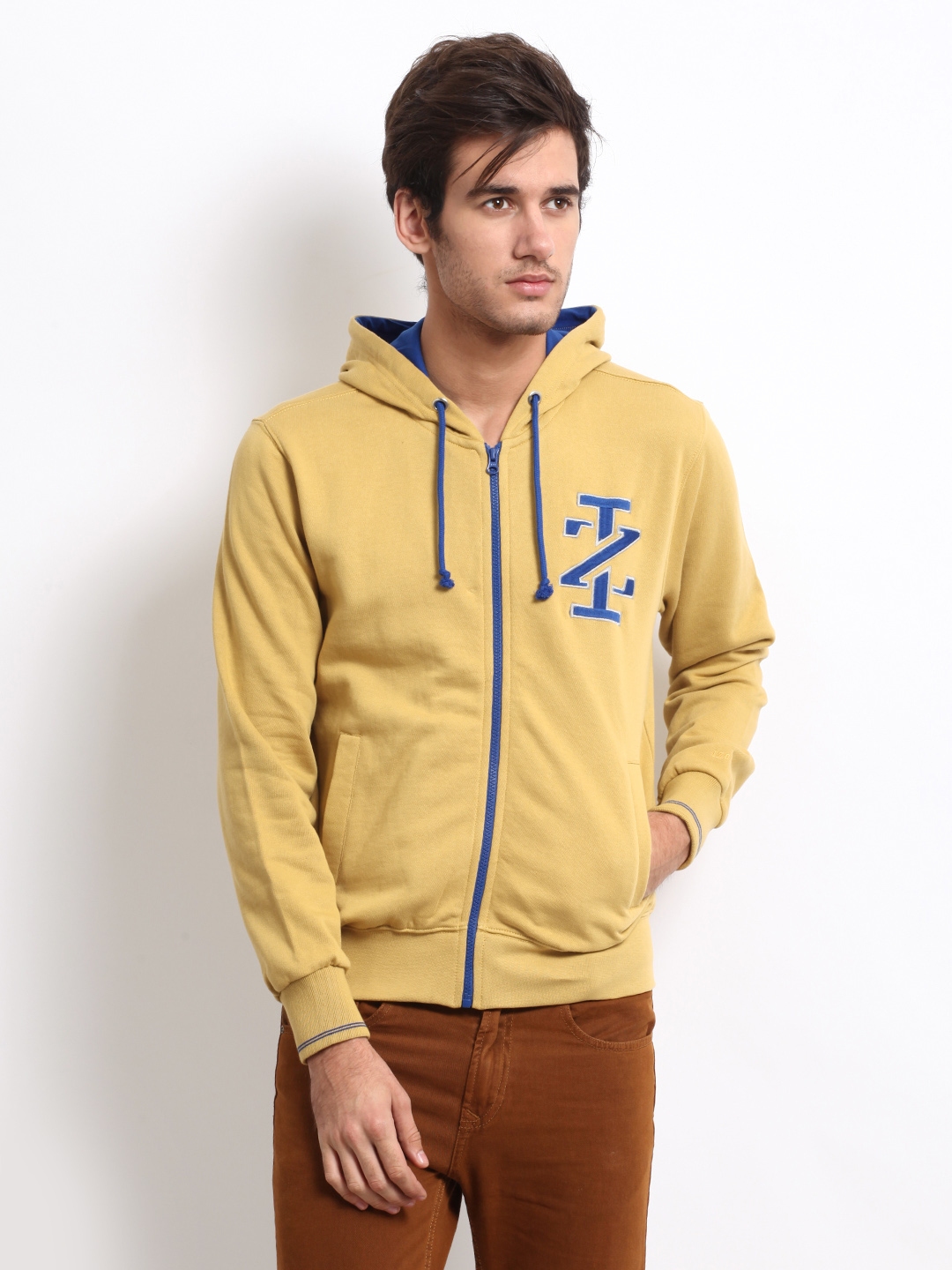 Izod cheap yellow sweatshirt