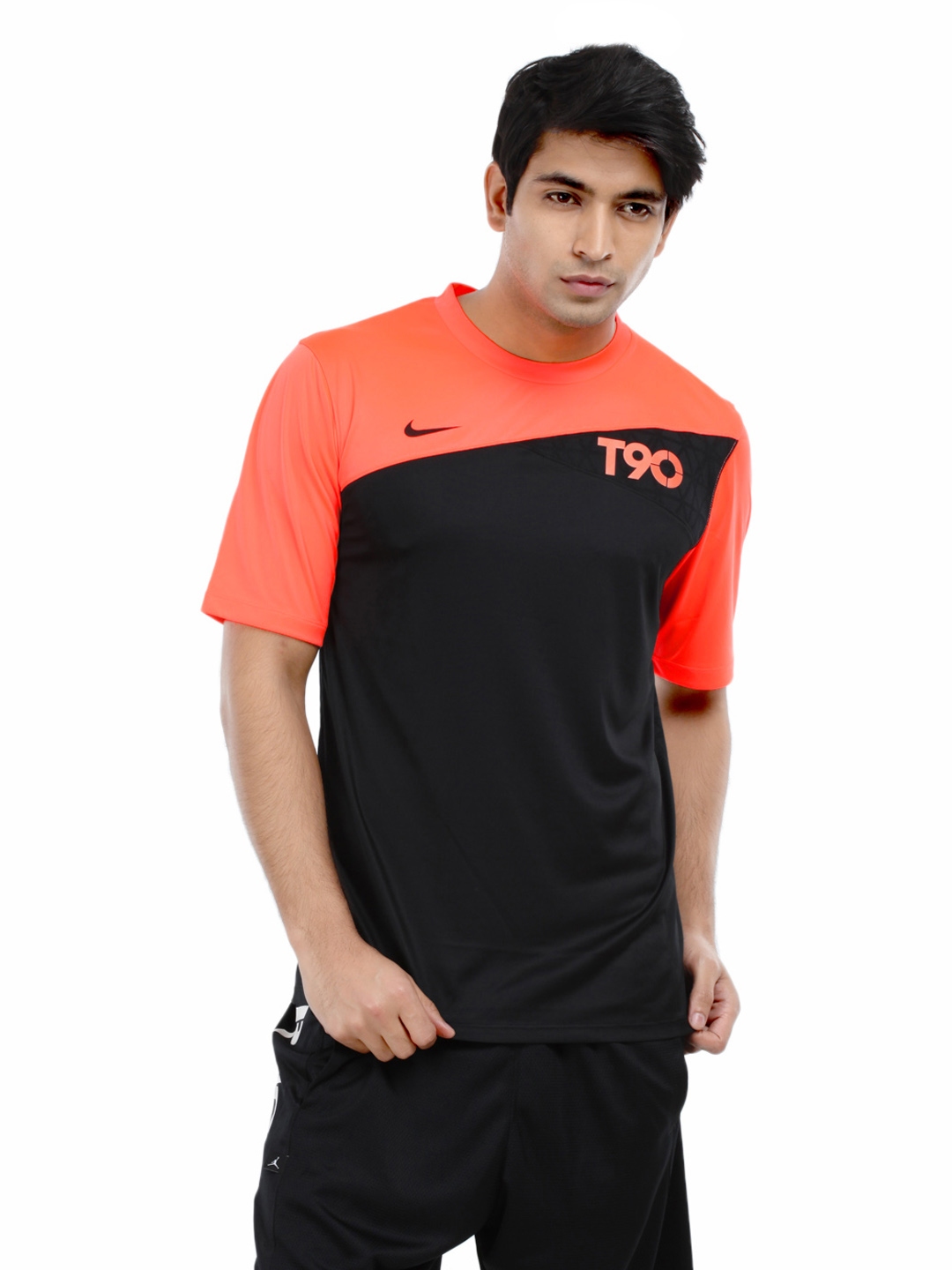 clima Perfecto Pino Buy Nike Men Black & Fluorescent Orange T90 Football T Shirt - Tshirts for  Men 122176 | Myntra