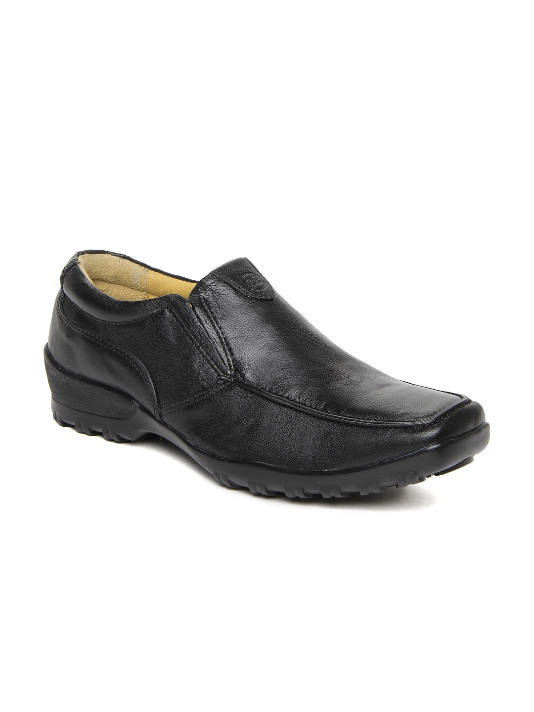 Red chief best sale black formal shoes