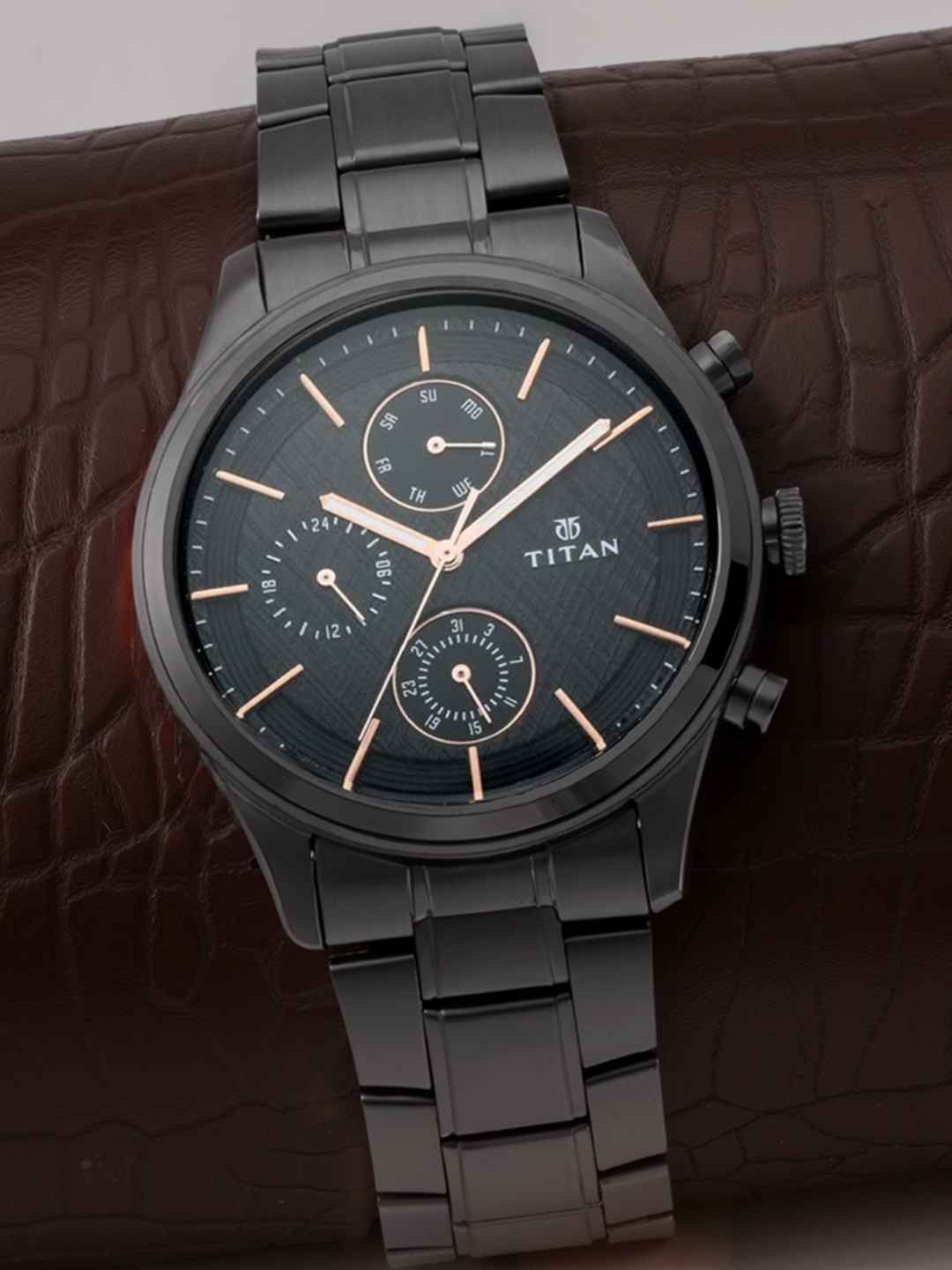 Buy Titan Workwear Multifunction Analog Watch Men NT1805NM01 Black