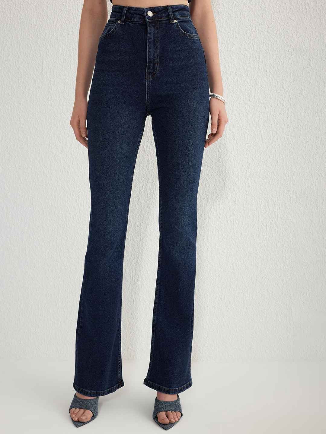 Trendyol Women Regular Fit High-Rise Jeans