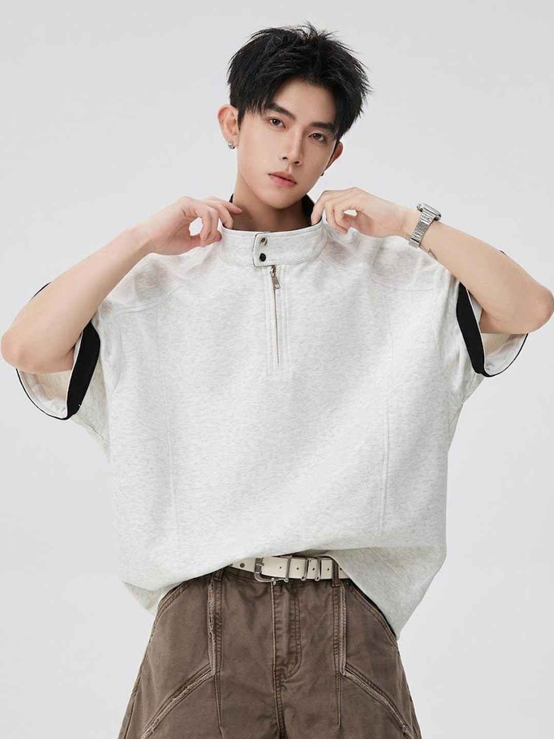 StyleCast x Revolte Men Mandarin Collar Boxy T-Shirt - Image 1