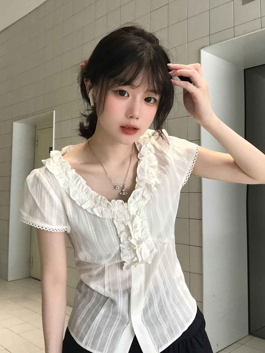 Suo Self Design V-Neck Ruffle Shirt - Image 1