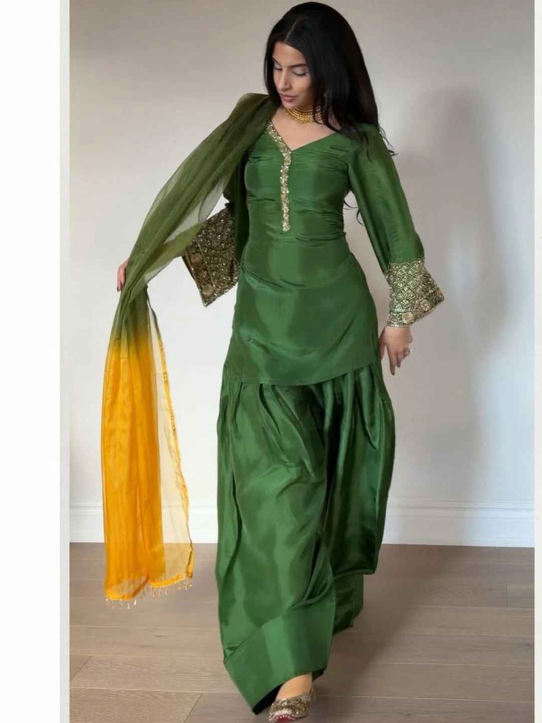 HERE&NOW Women Ombre Silk Crepe Kurta Set - Image 1