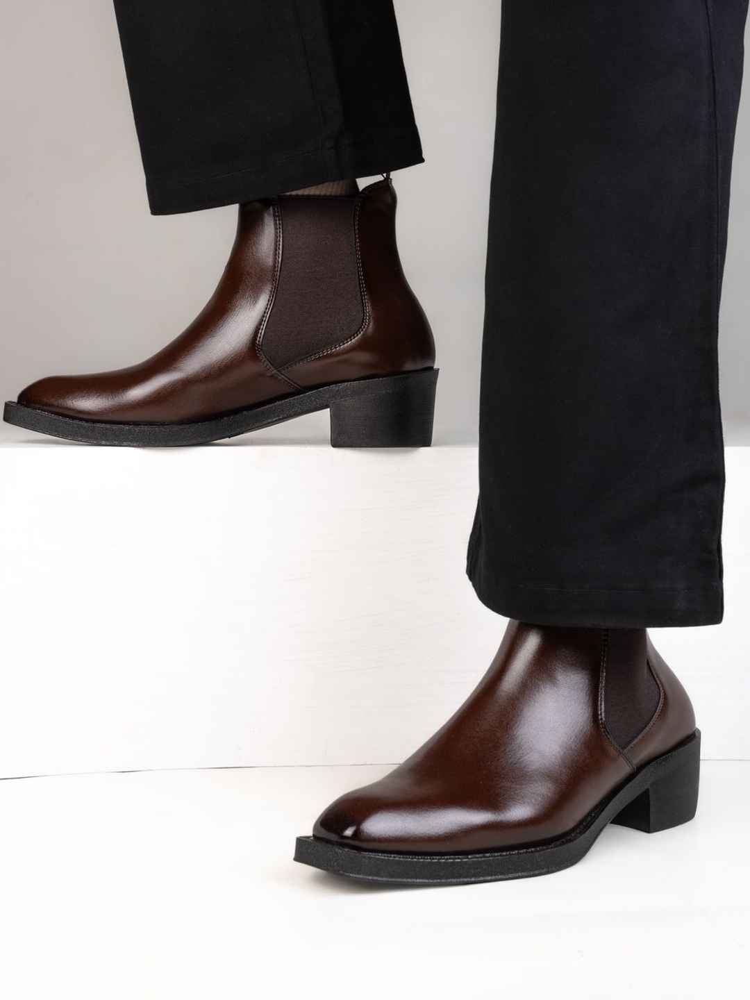 FRANKROMELLO Men Slip-On Chelsea Boots