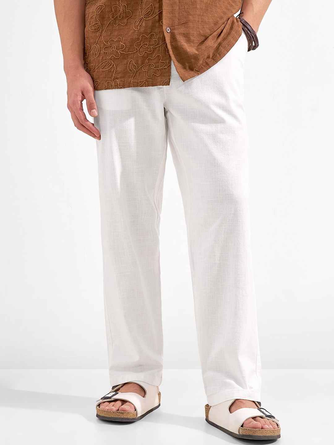 HIGHLANDER Men Loose Fit High-Rise Trousers - Image 1