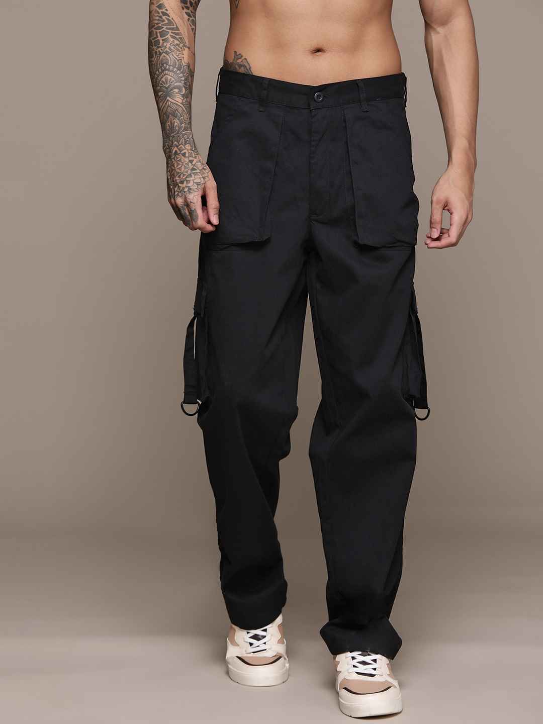 Roadster Men Loose Fit Low-Rise Cargos - Image 1
