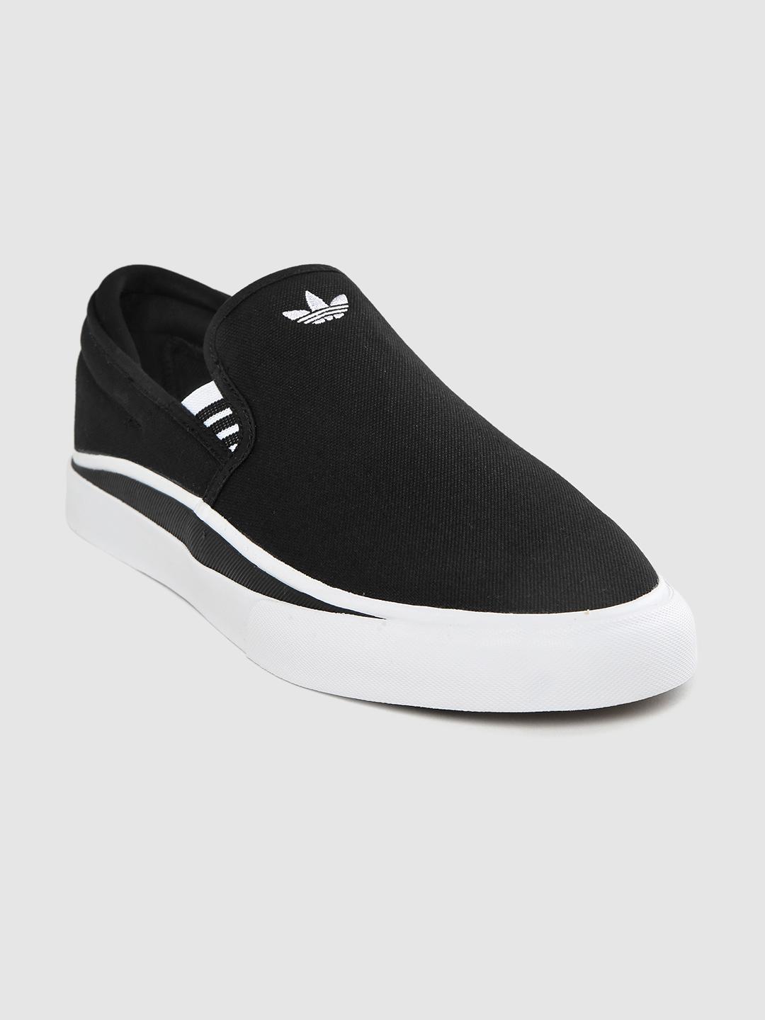ADIDAS Originals Unisex Black SABALO Slip-On Skate Shoes