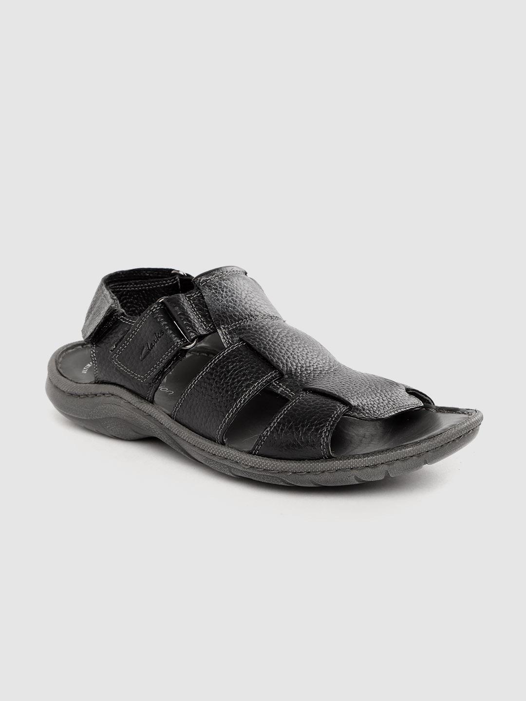 Buy Clarks Men Black Leather Fisherman Sandals - Sandals for  display picture 1