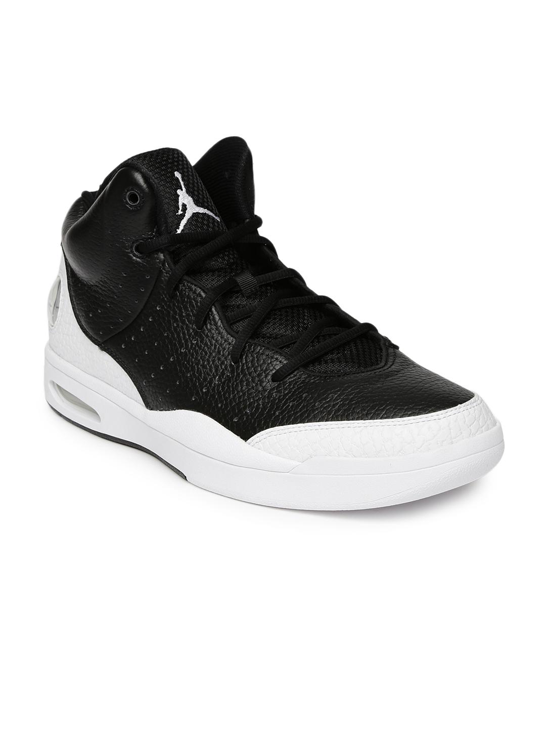 air jordan flight black and white