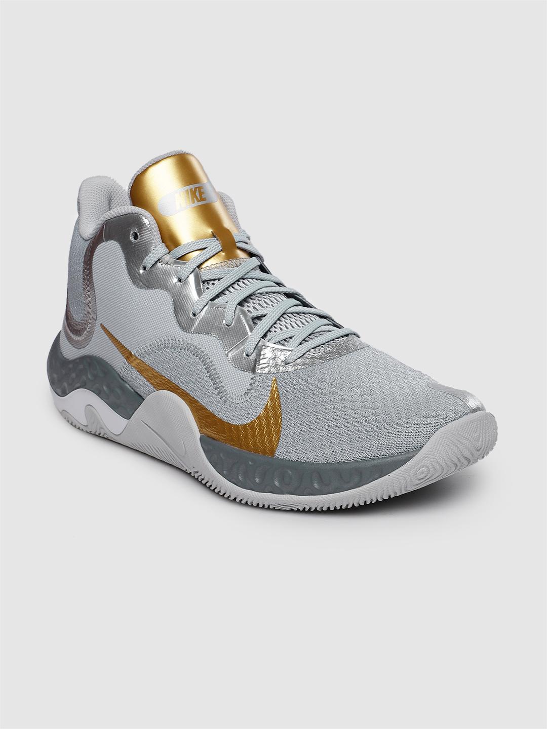 nike internationalist mid top