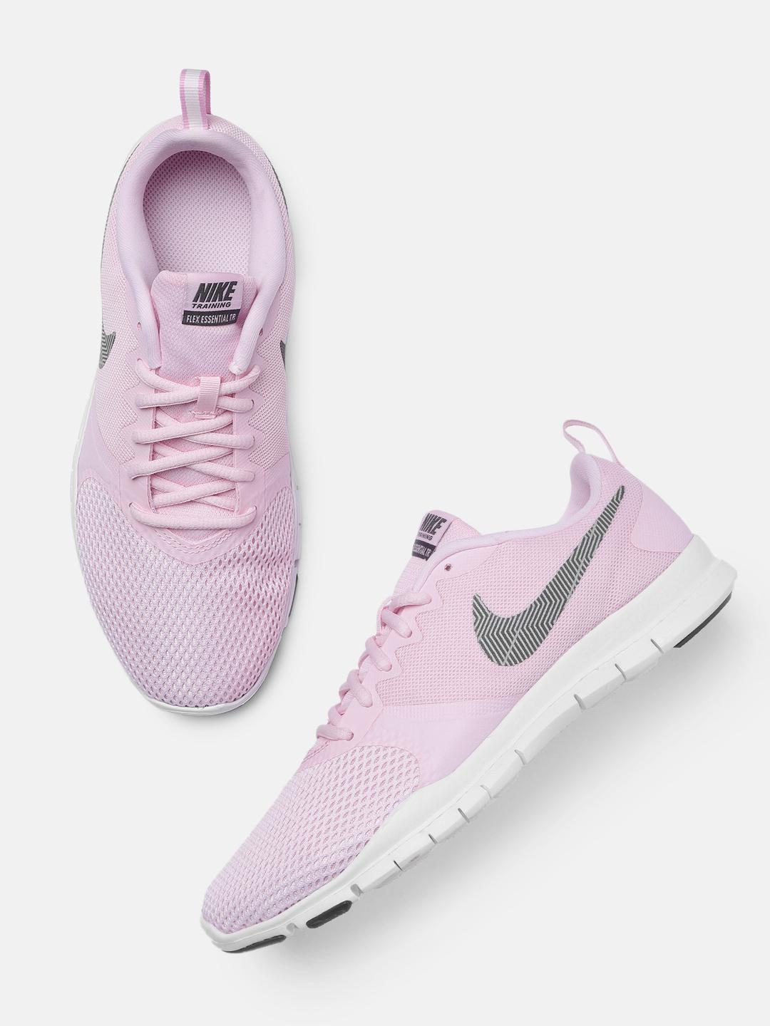 nike training flex essential trainers in pink