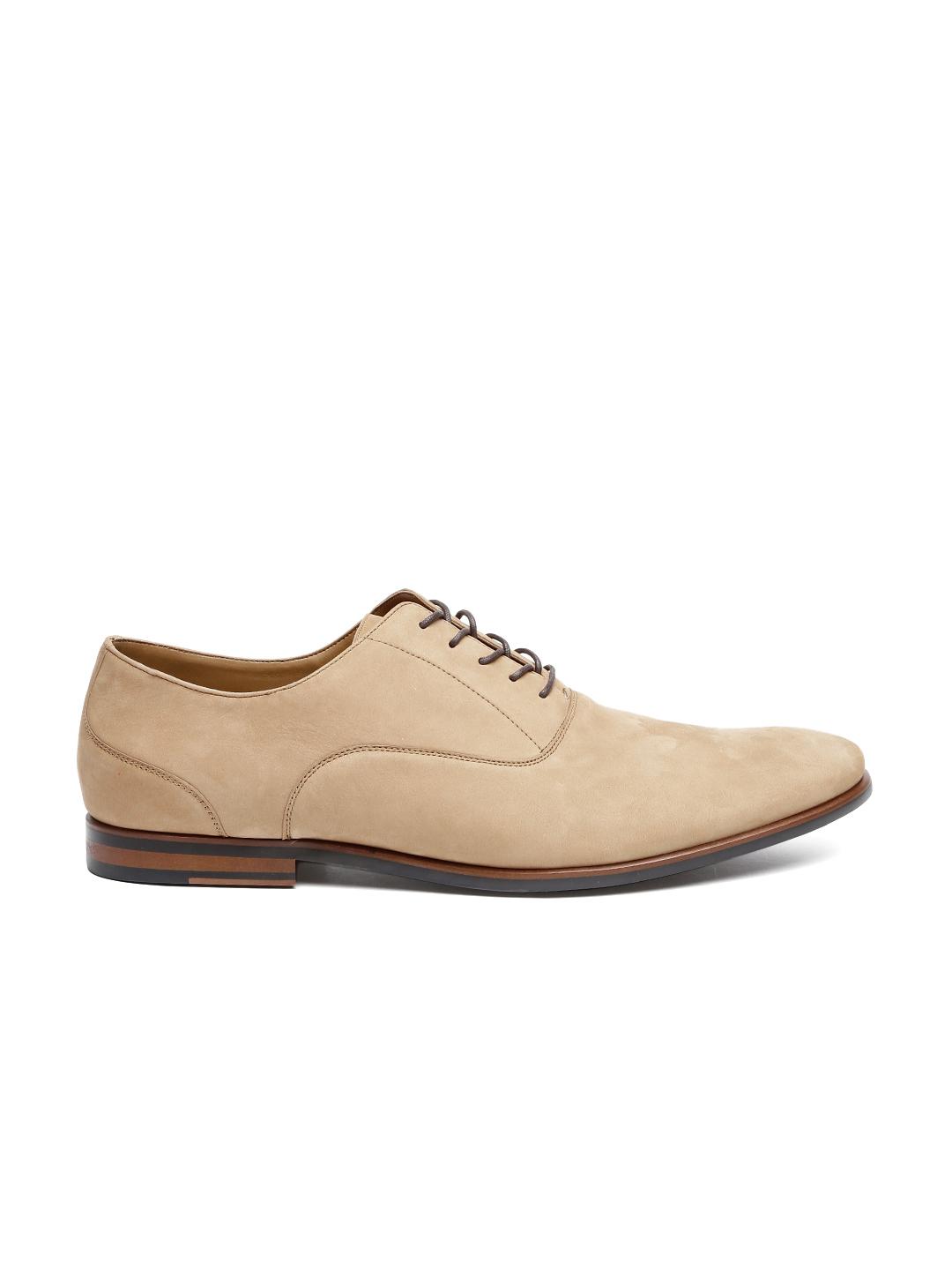 Buy ALDO Men Beige Solid Regular Oxford Shoes - Casual Shoes  display picture 3