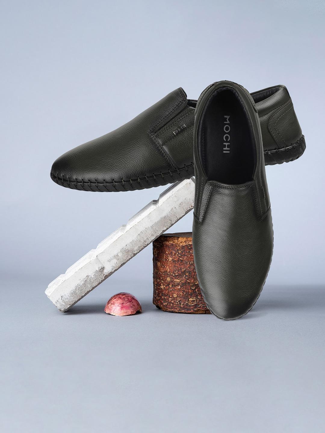 Slip Ons Mochi Casual Shoes Mochi Men Black Leather Slip-On Shoes