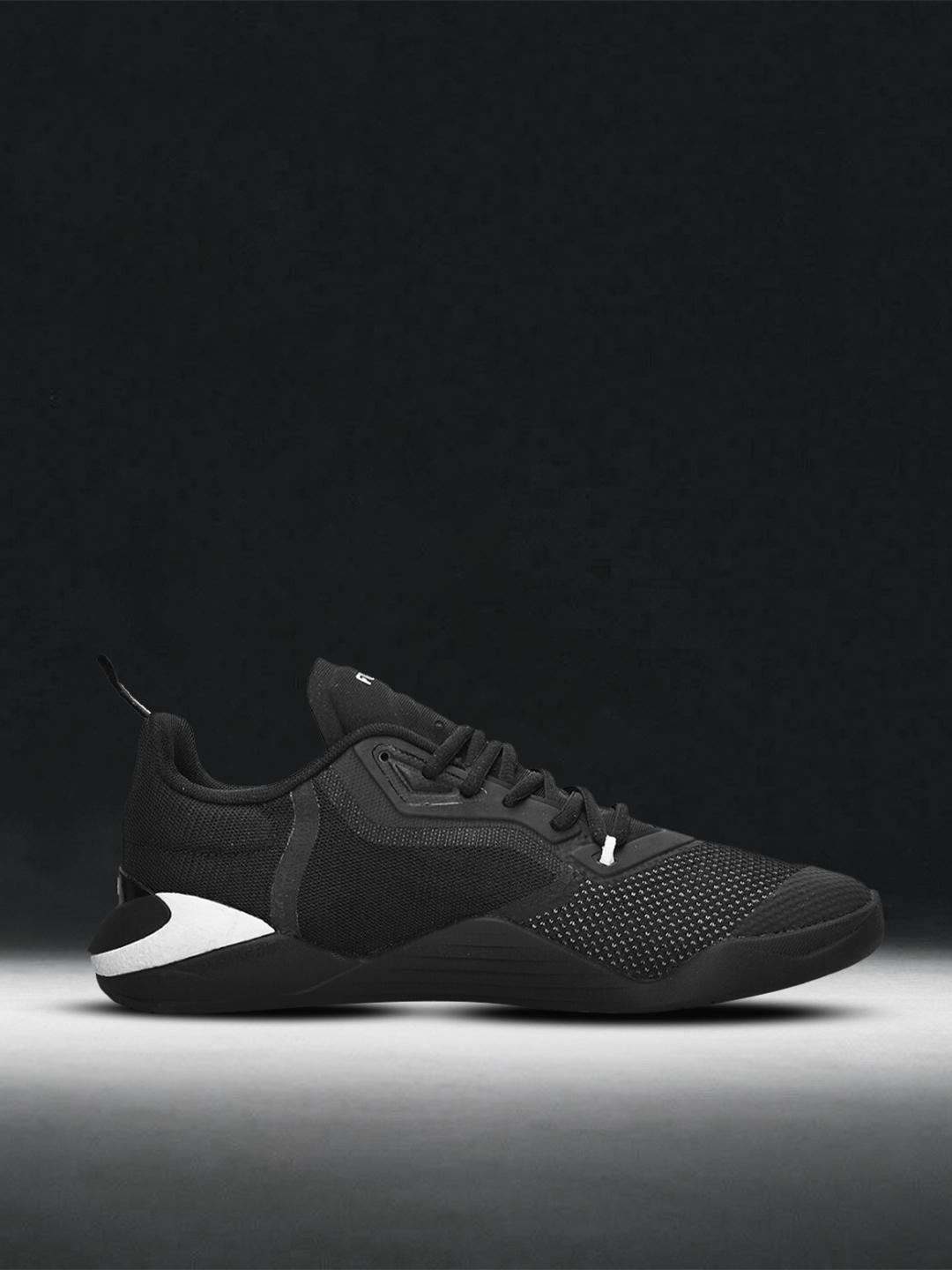 Buy One8 x PUMA Men Black Textile Virat Kohli Fuse Training