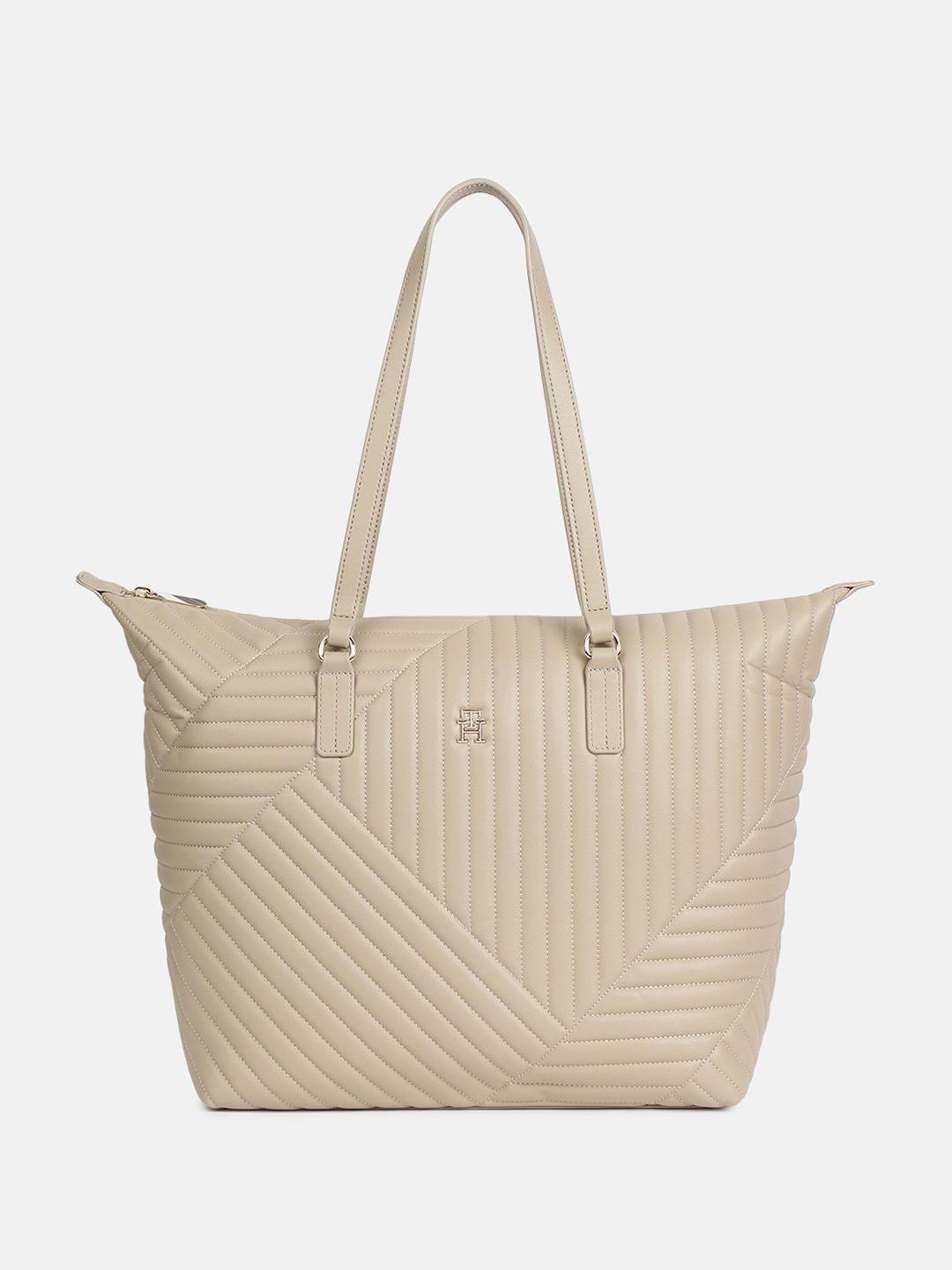 Tommy Hilfiger Women Bowling Tote Bag with Quilted