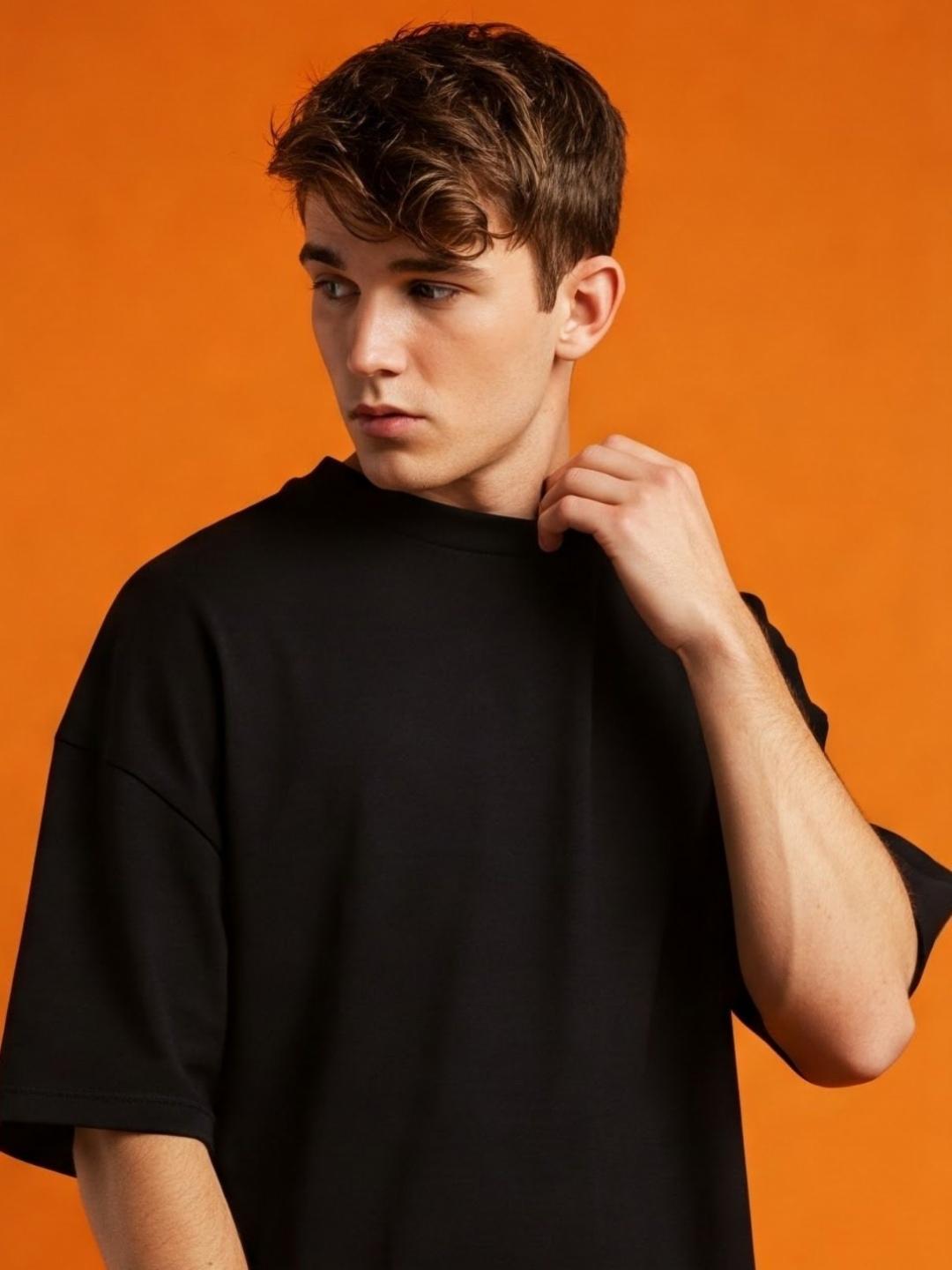 SMAN Men Oversized Drop-Shoulder Solid T-shirt