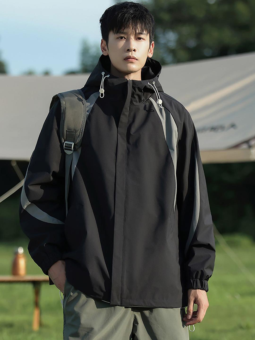 Buy StyleCast x Revolte Men Hooded Colourblocked Casual