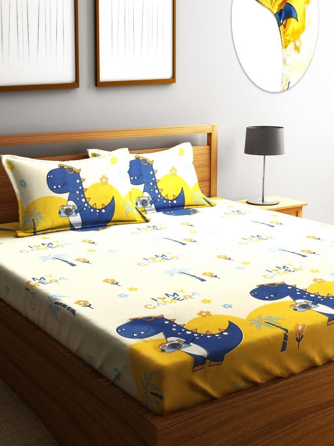HHNです¨̮ )/ Buy Home Sizzler Yellow & Blue Cartoon Characters 210 TC Bedsheet