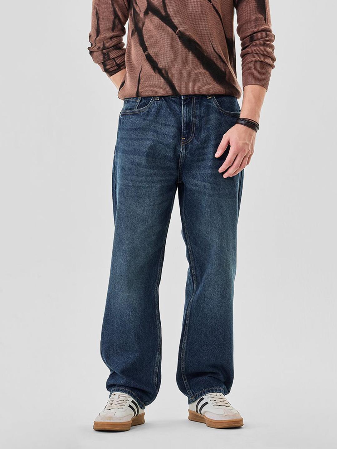 Snitch Men Mid-Rise Light Fade Cuffed Hem Stretchable Jeans - Image 1