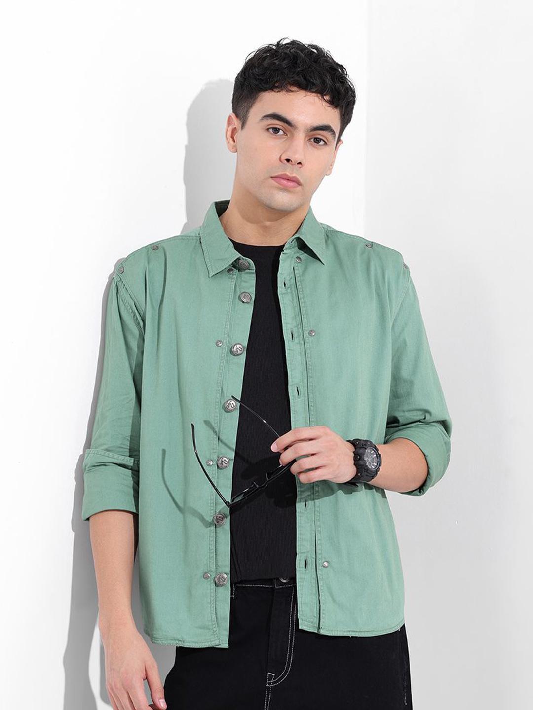 The Indian Garage Co Men Solid Spread Collar Pure Cotton Casual Shirt - Image 1