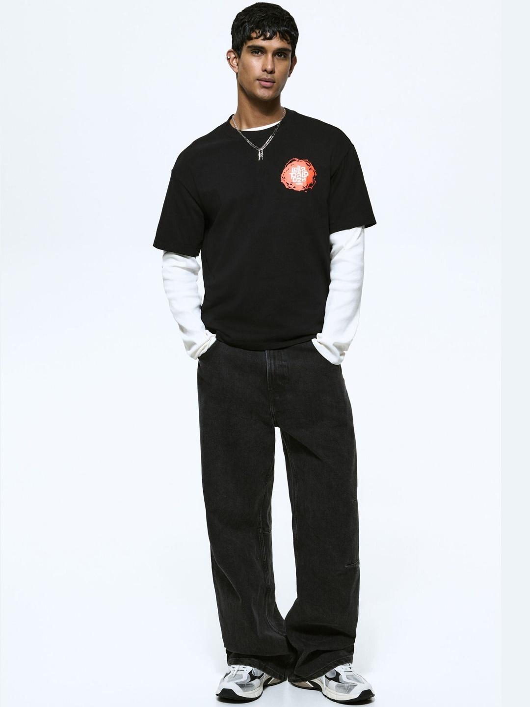 Buy H&M Lollapalooza Licensed Black Cotton Oversized T-Shirt