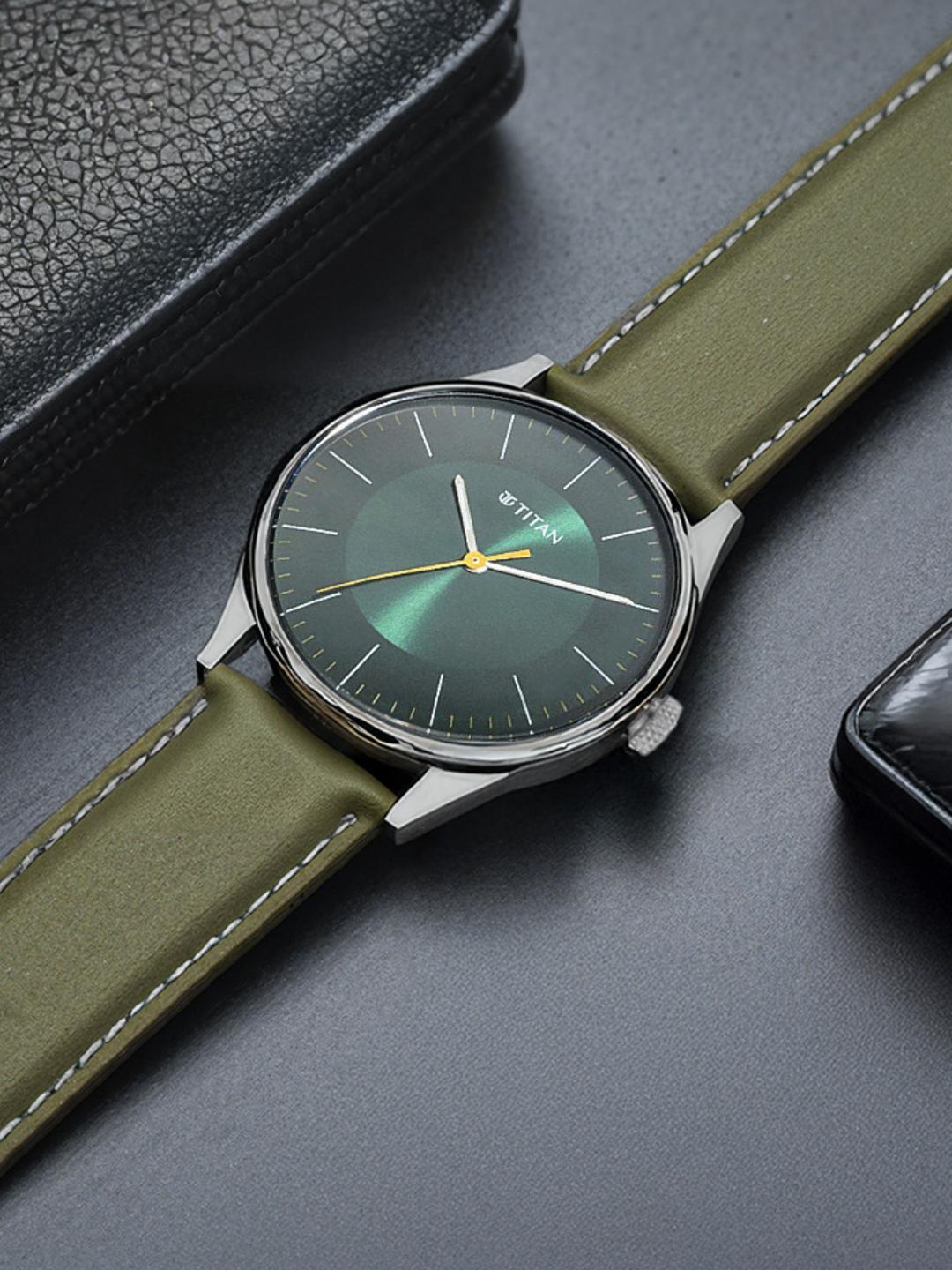 Buy Titan Workwear Urban Edge Quartz Analog With Green Dial Watch