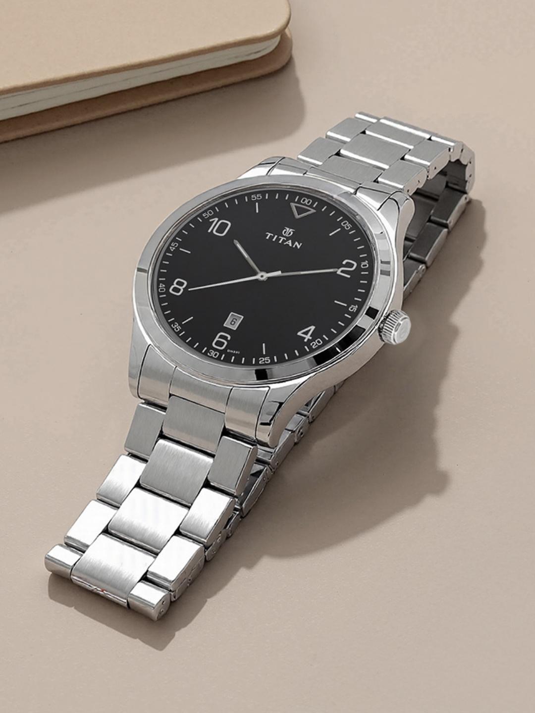 Buy Titan Men Bracelet Style Classique Analogue Watch NR1770SM02