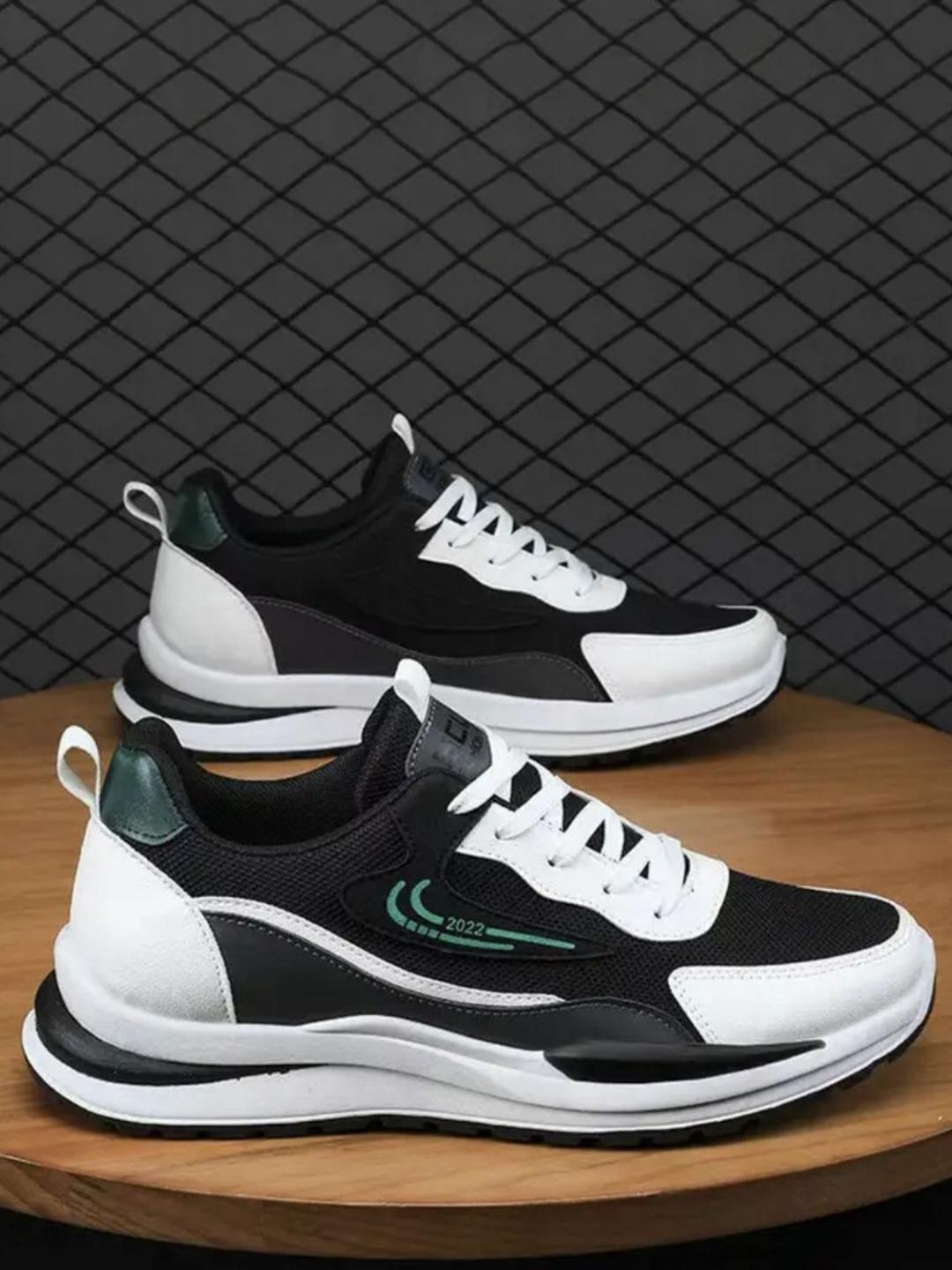 Corsac Men Colourblocked Sneakers - Image 1