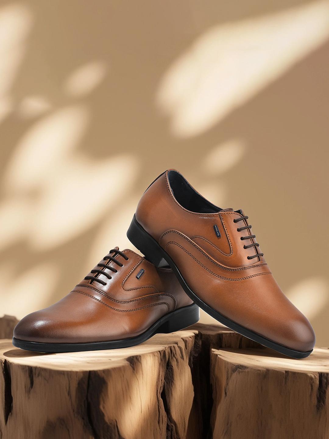 Buy Woodland Men Leather Formal Oxfords - Formal Shoes for  display picture 1